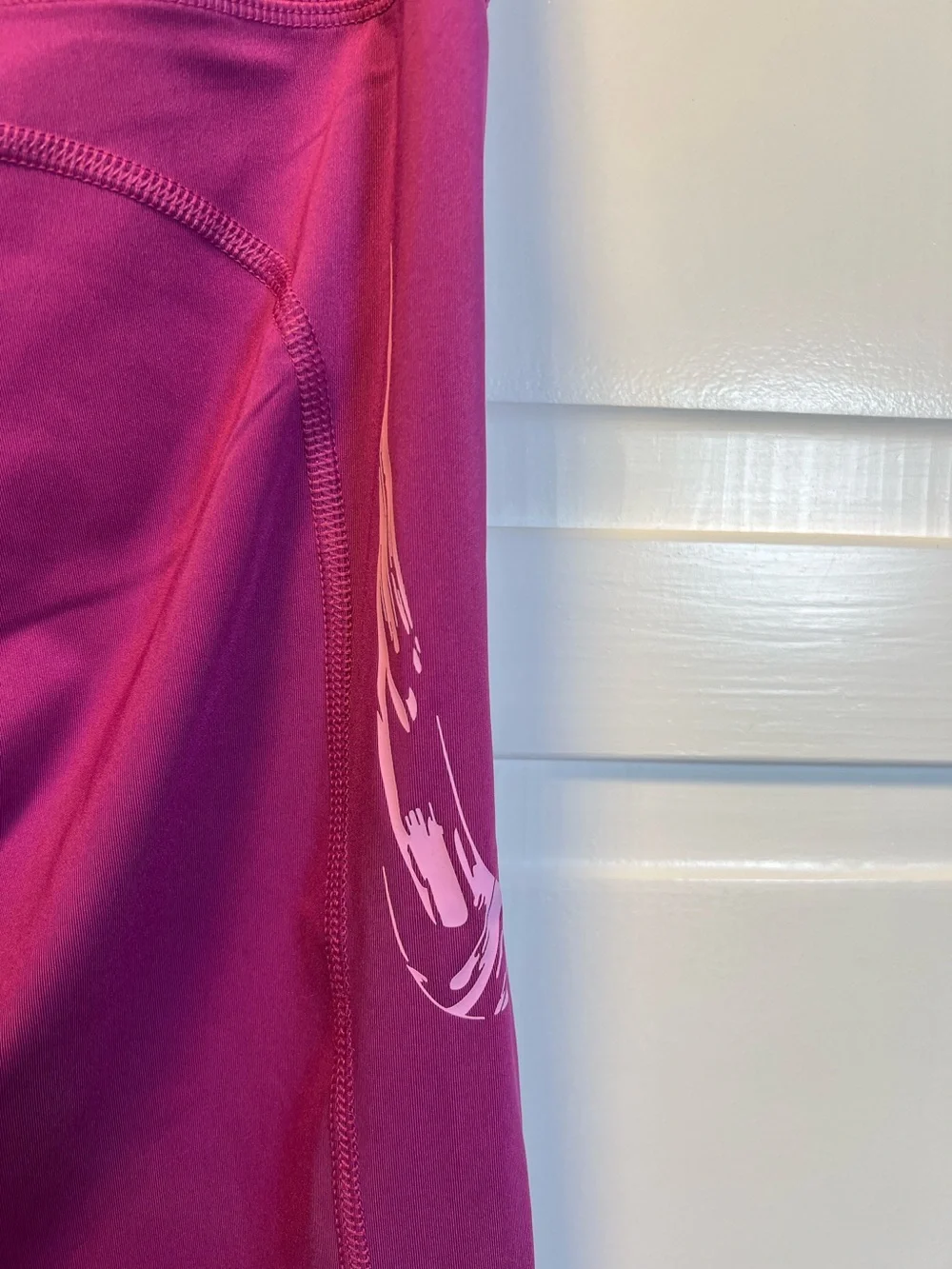 NWT Nike Fast Running Tights/Leggings Size Women’s Medium Color Purple
